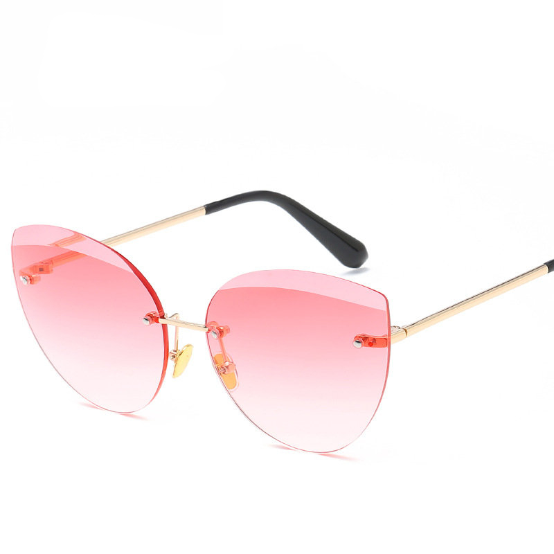 Okulary przeciwsłoneczne bezramkowe kobiety w stylu Vintage marka projektant Cat Eye okulary przeciwsłoneczne moda różowy okulary bezramowe przycinanie damskie okulary UV400