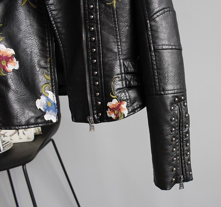 Ftlzz kobiety kwiatowy Print haft Faux miękka skórzana kurtka płaszcz skręcić w dół kołnierz dorywczo Pu motocykl czarny Punk odzież wierzchnia
